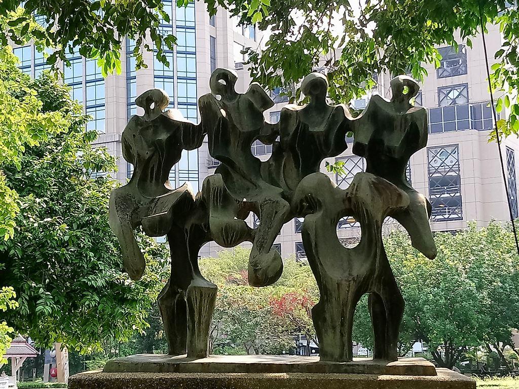 sculpture