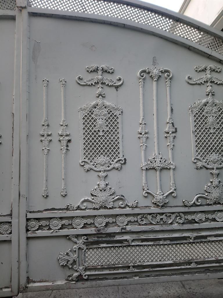 gate2