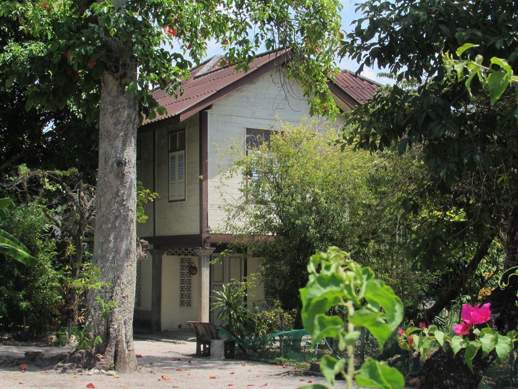 oldhouse