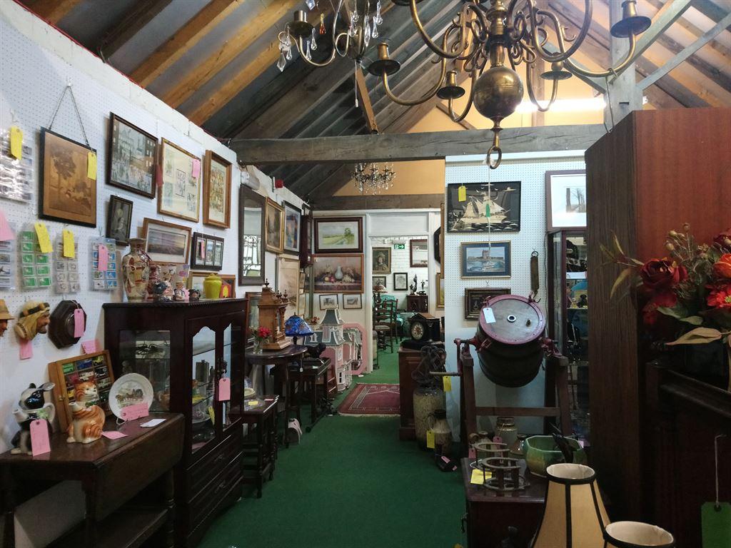 antiques