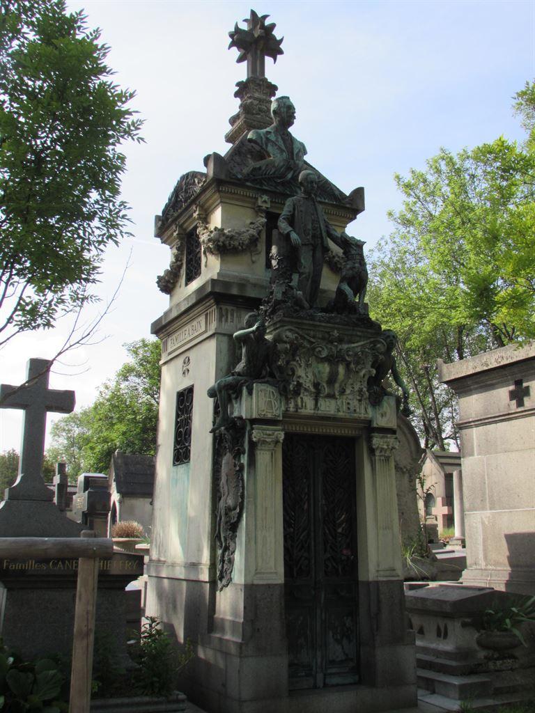 monument1