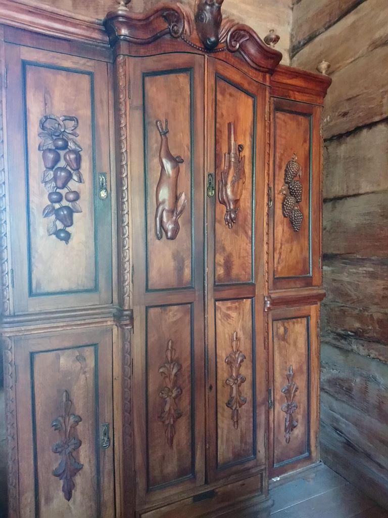 doors