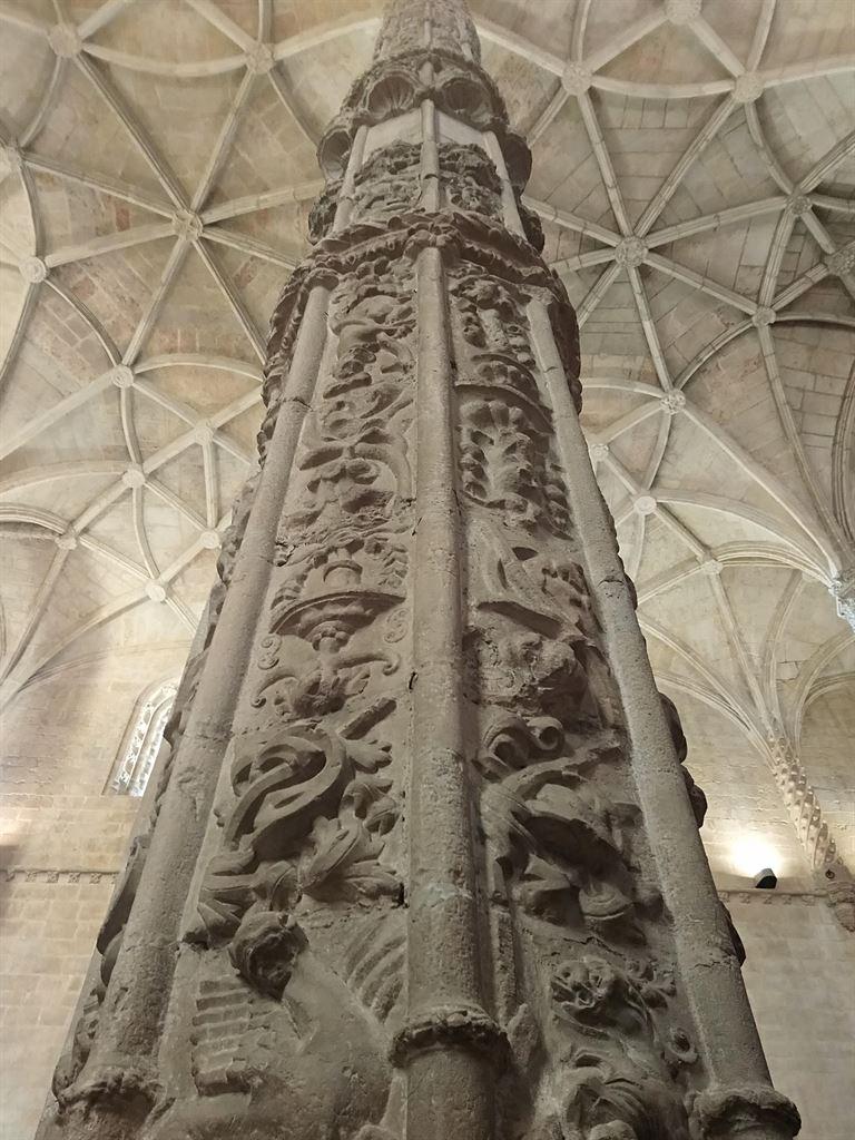 pillar