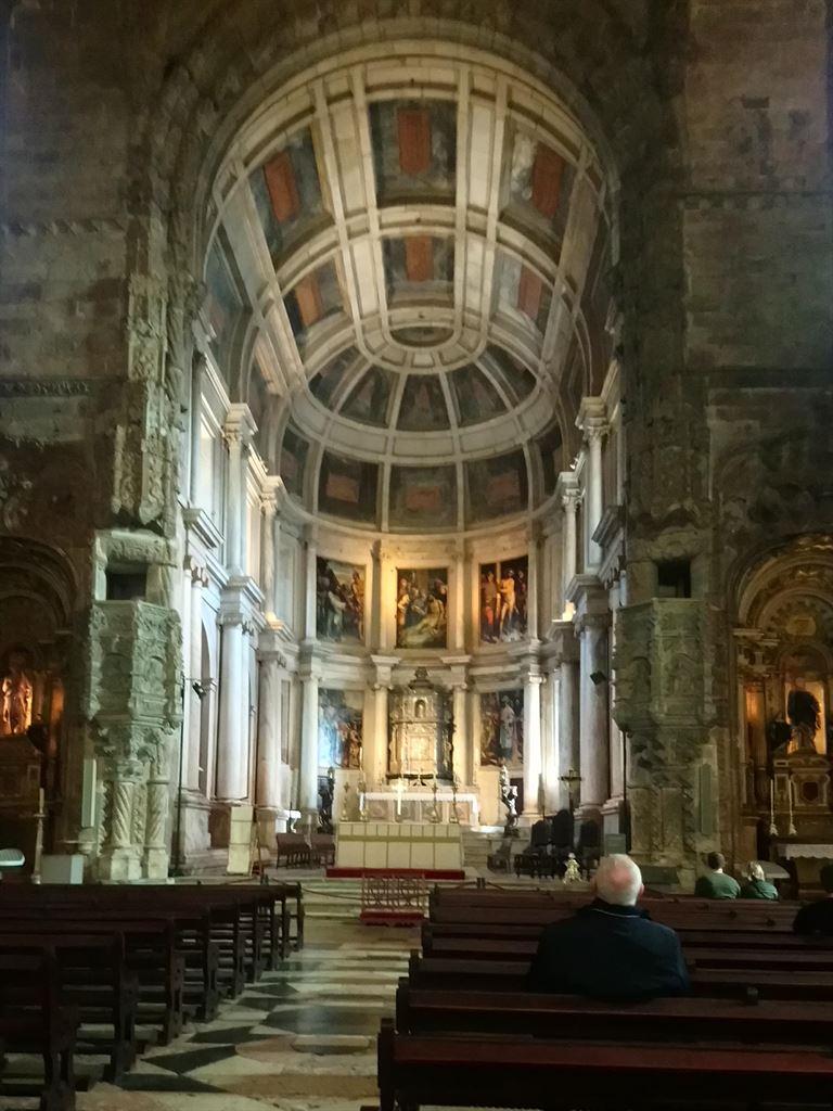 altar