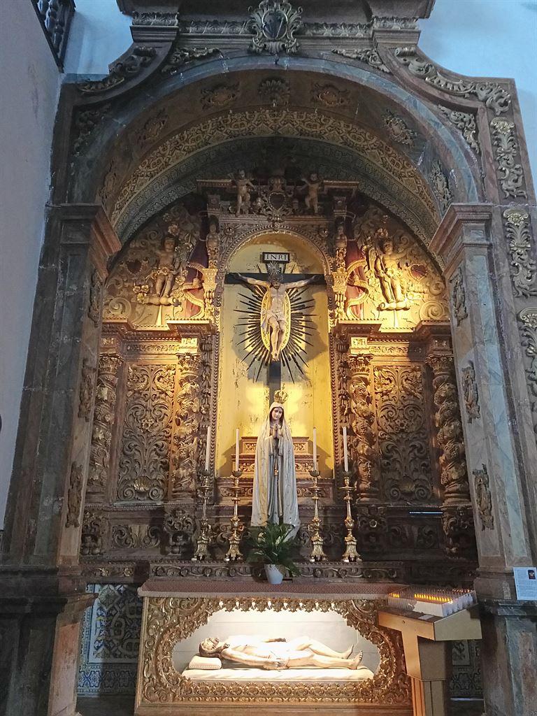 altar1
