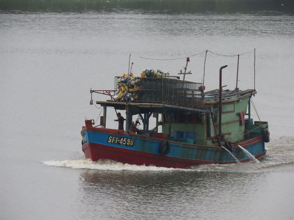 boatonriver