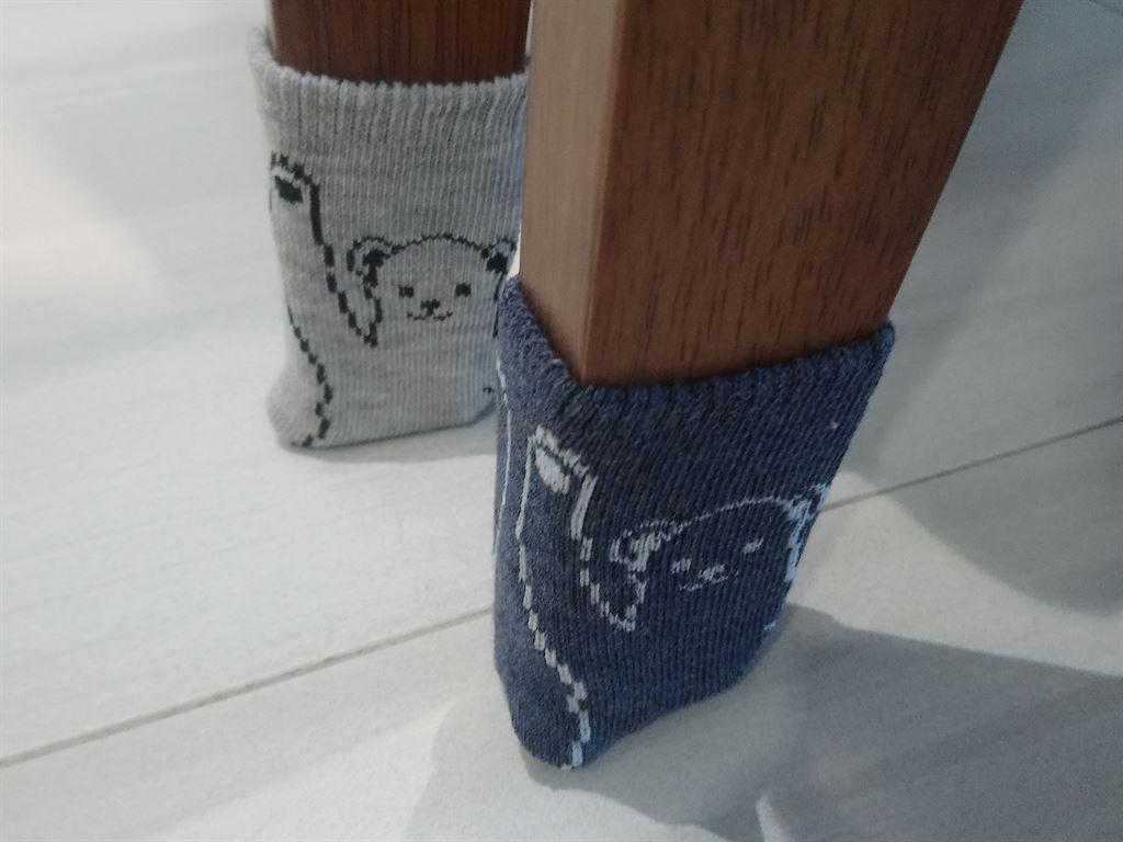 chairsocks2