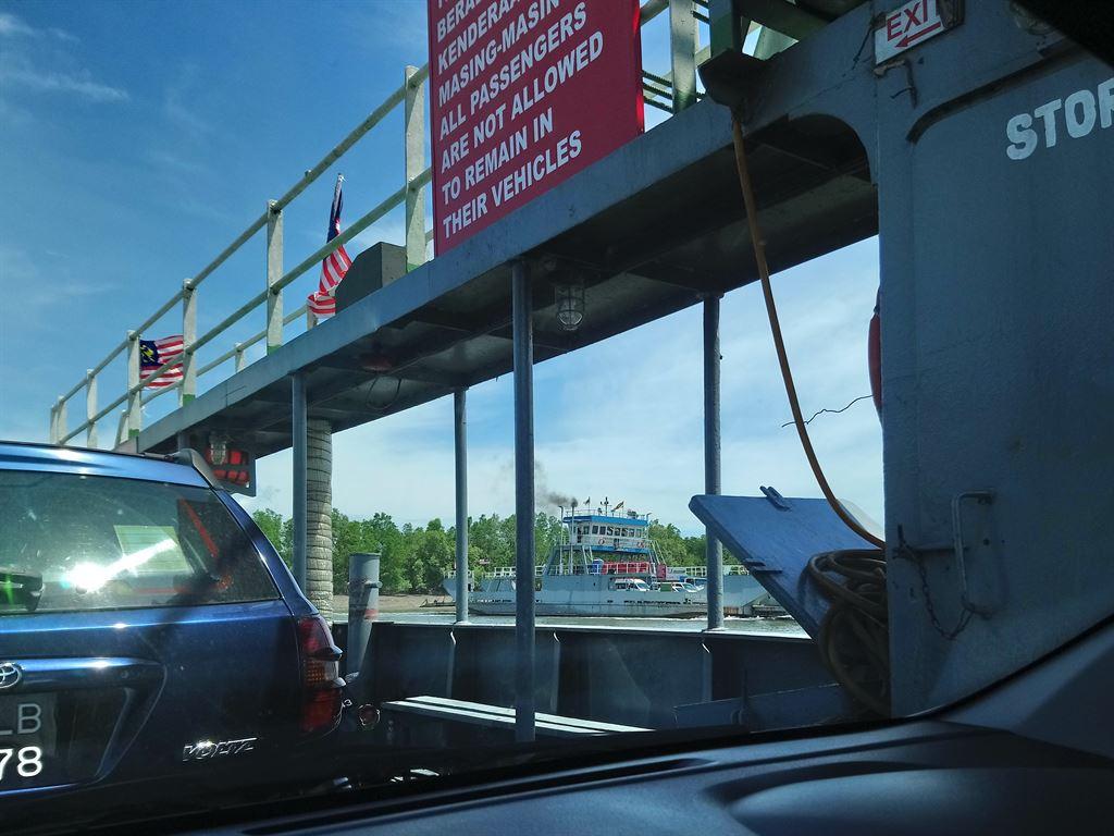 ferry2