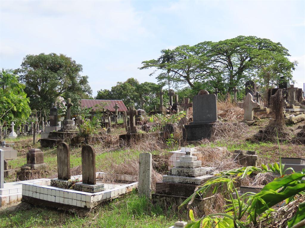 graveyard1