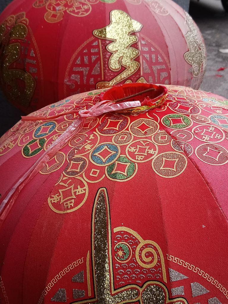 lanterns
