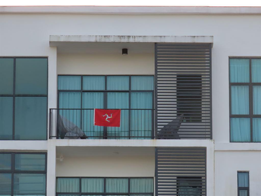 iomflag2