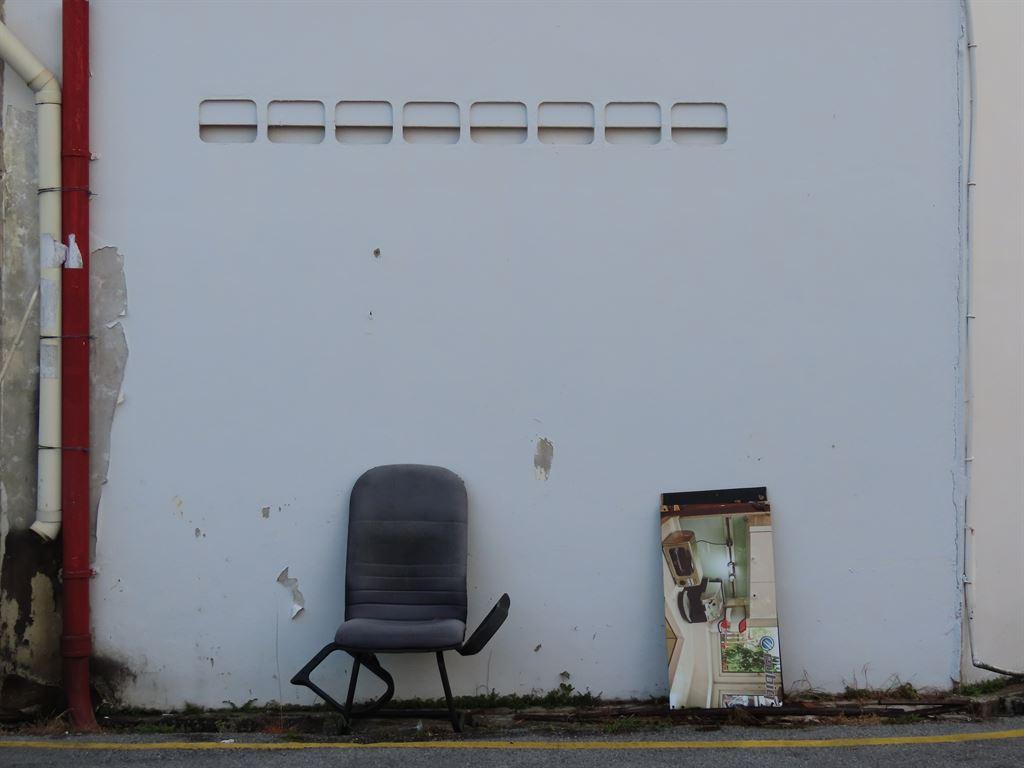 chairand