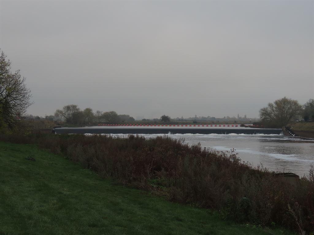 weir
