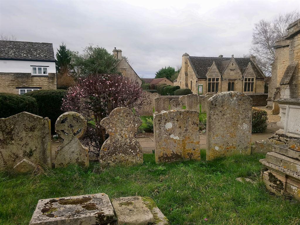 graveyard2