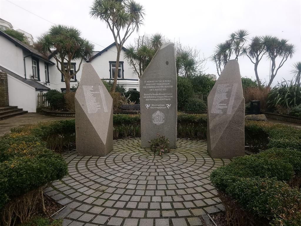 memorials1
