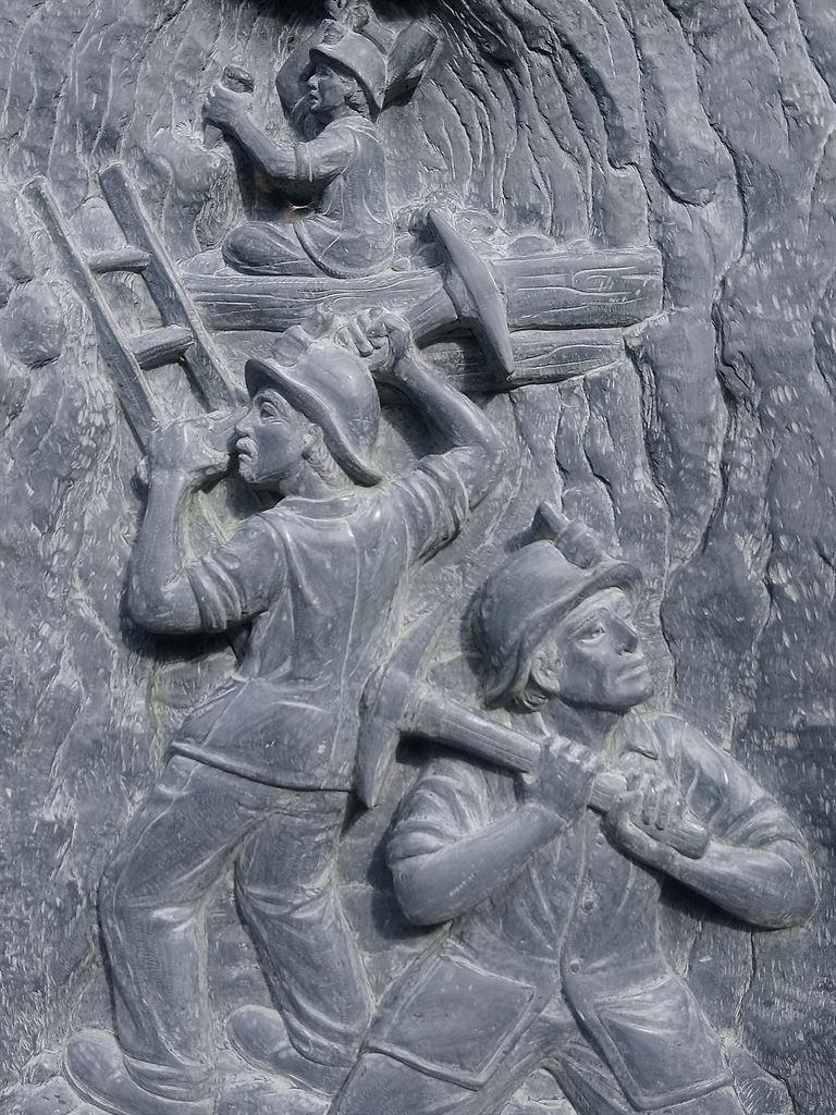 statuedetail2