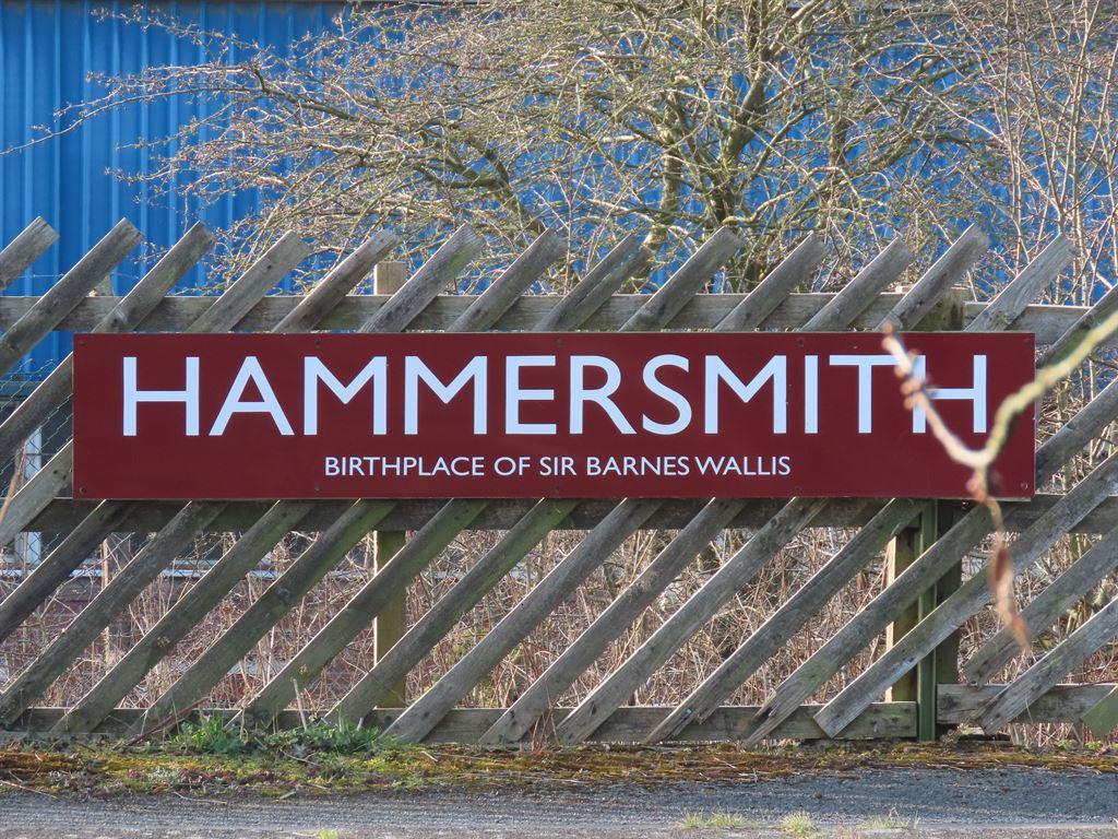 barneswallis