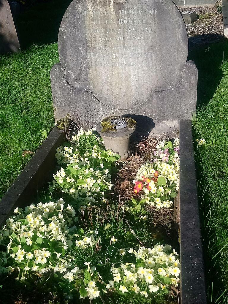 primrosegrave