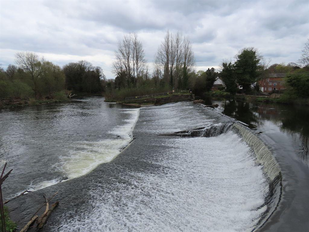 weir