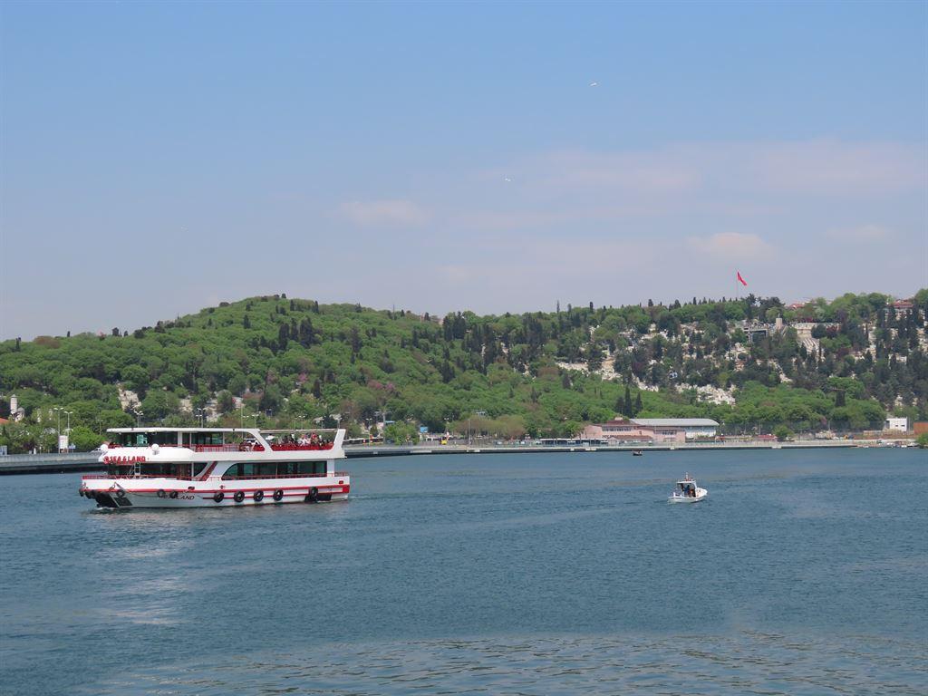 viewfromboat1