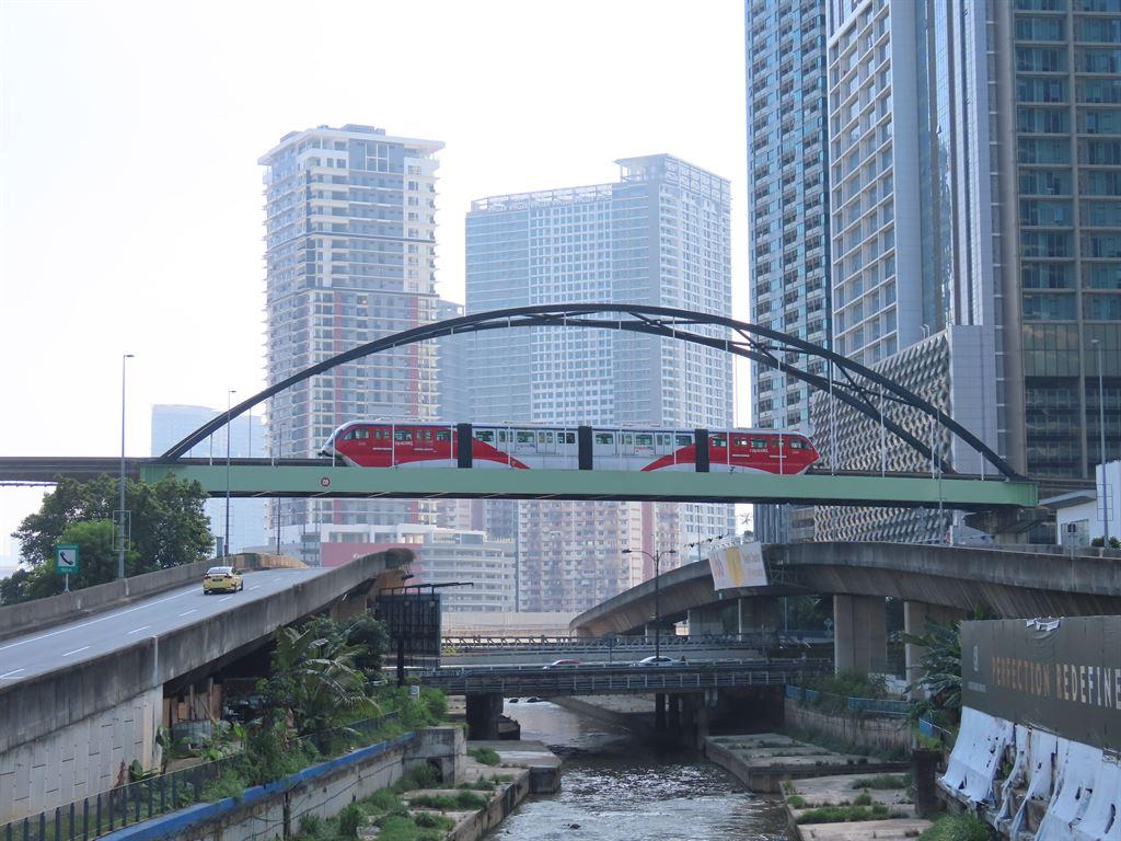 monorail3