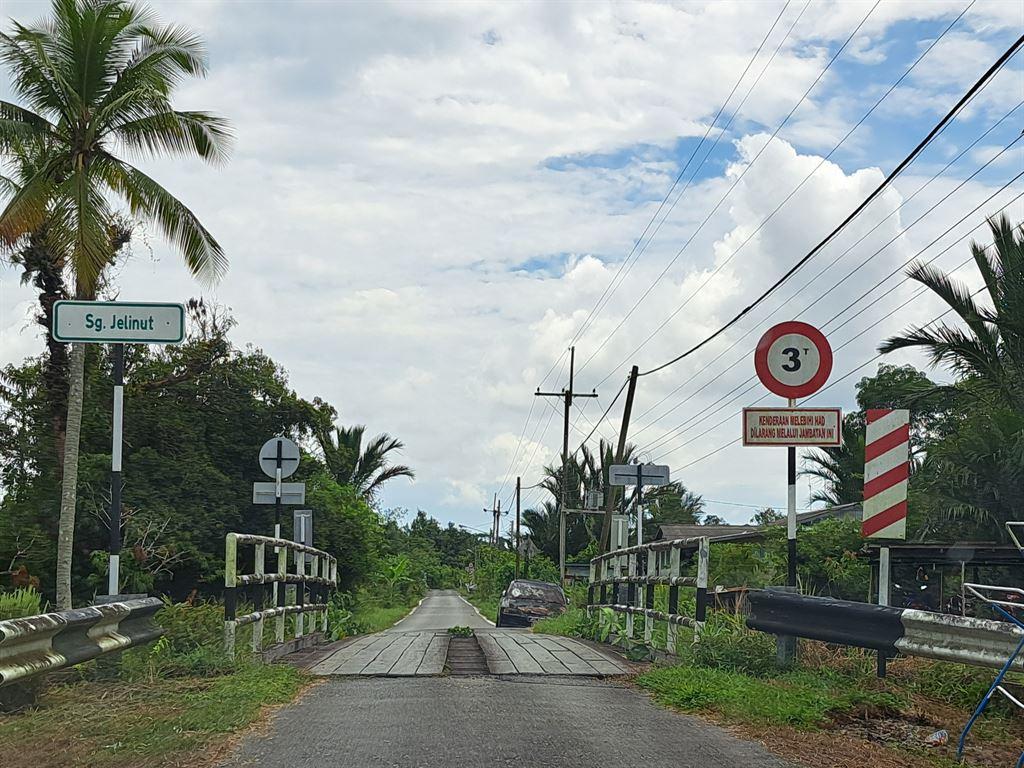 village2