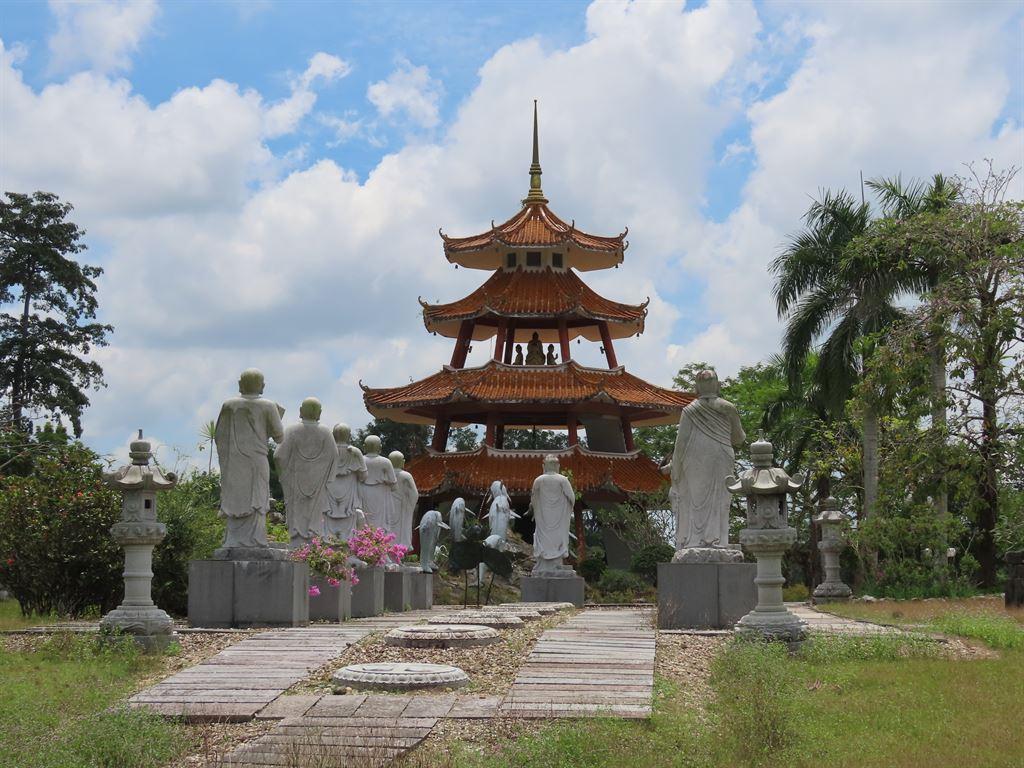 pagoda&figures