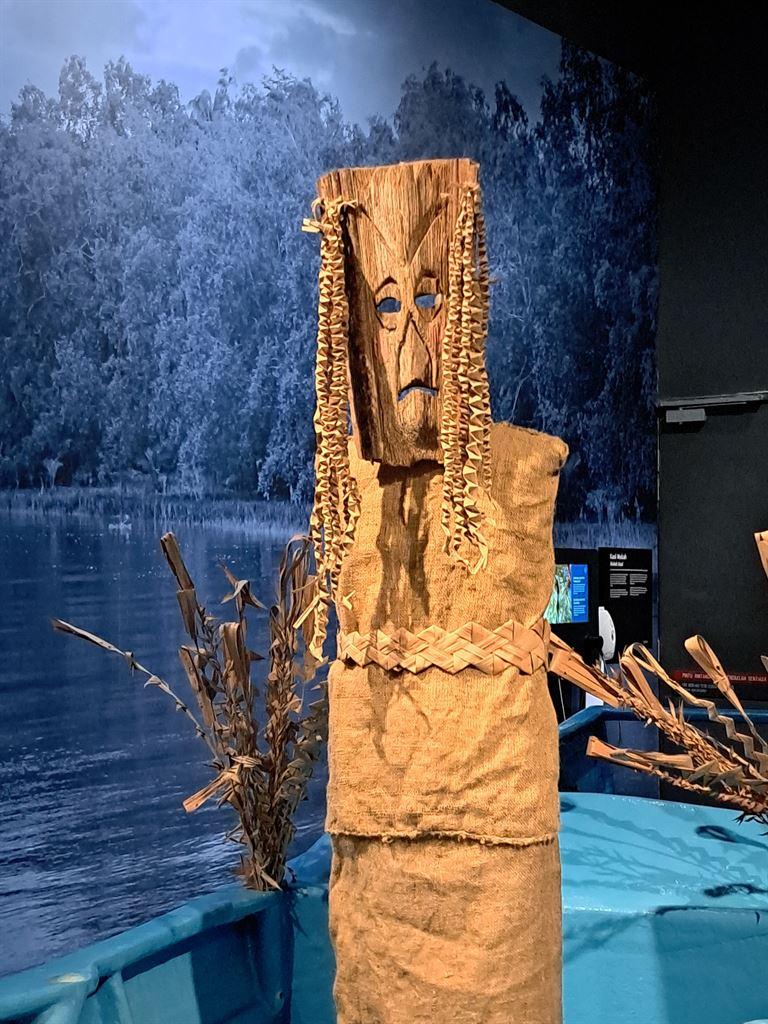 womaninboat