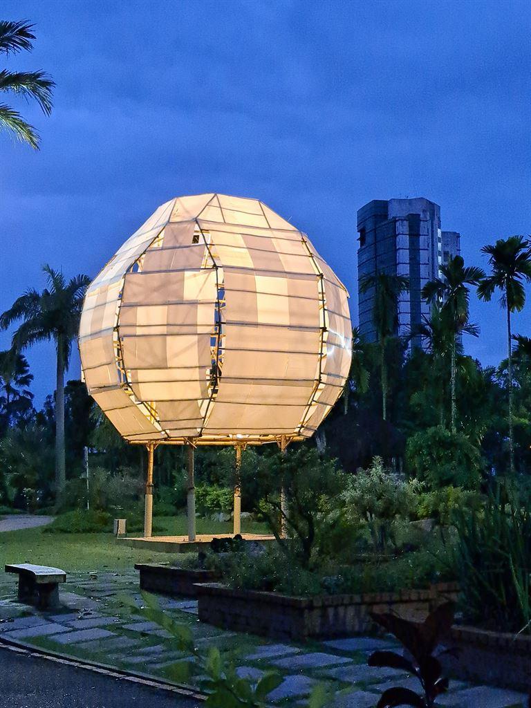 lantern2