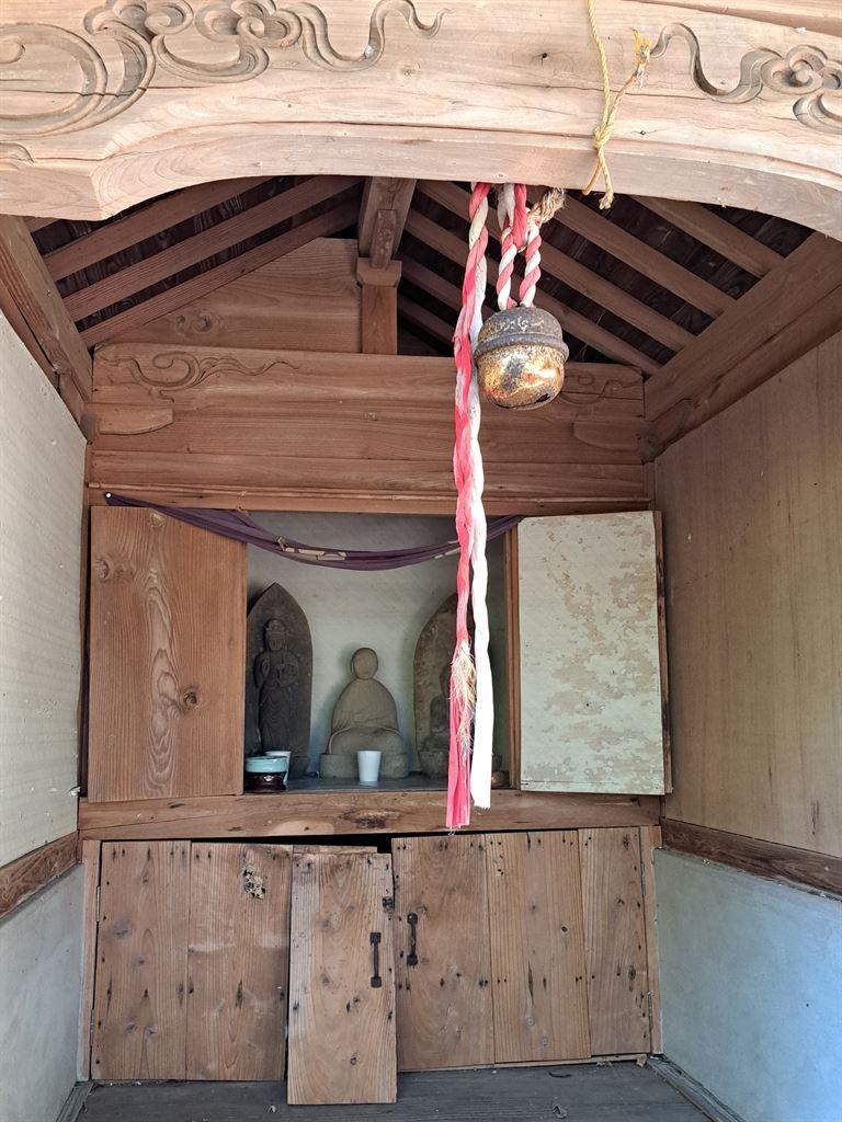 shrine2