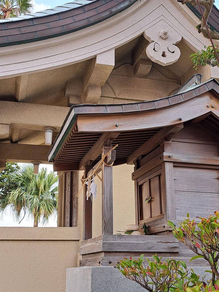 shrine2