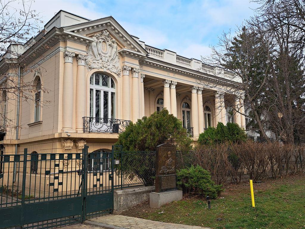 columns