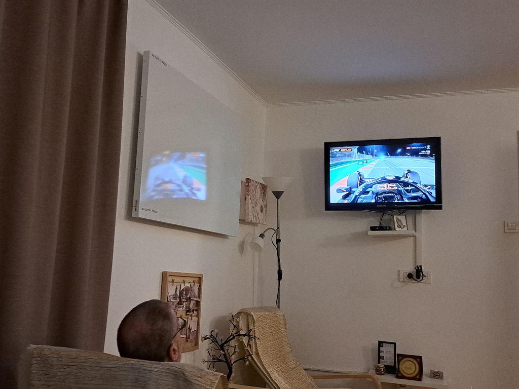 f1