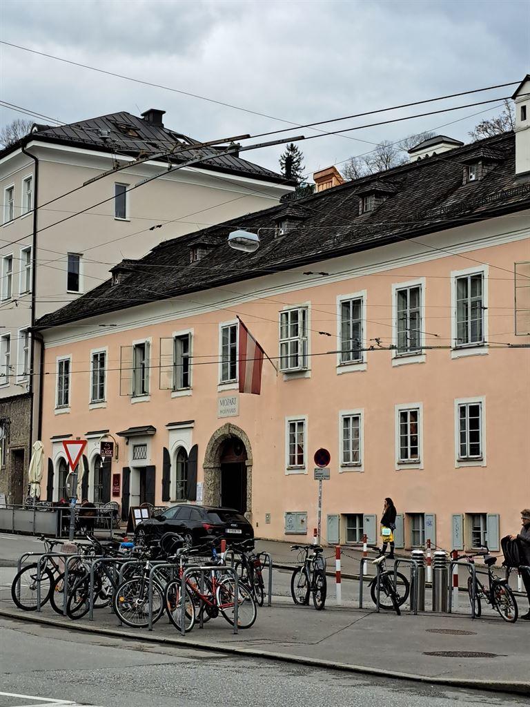 wohnhaus