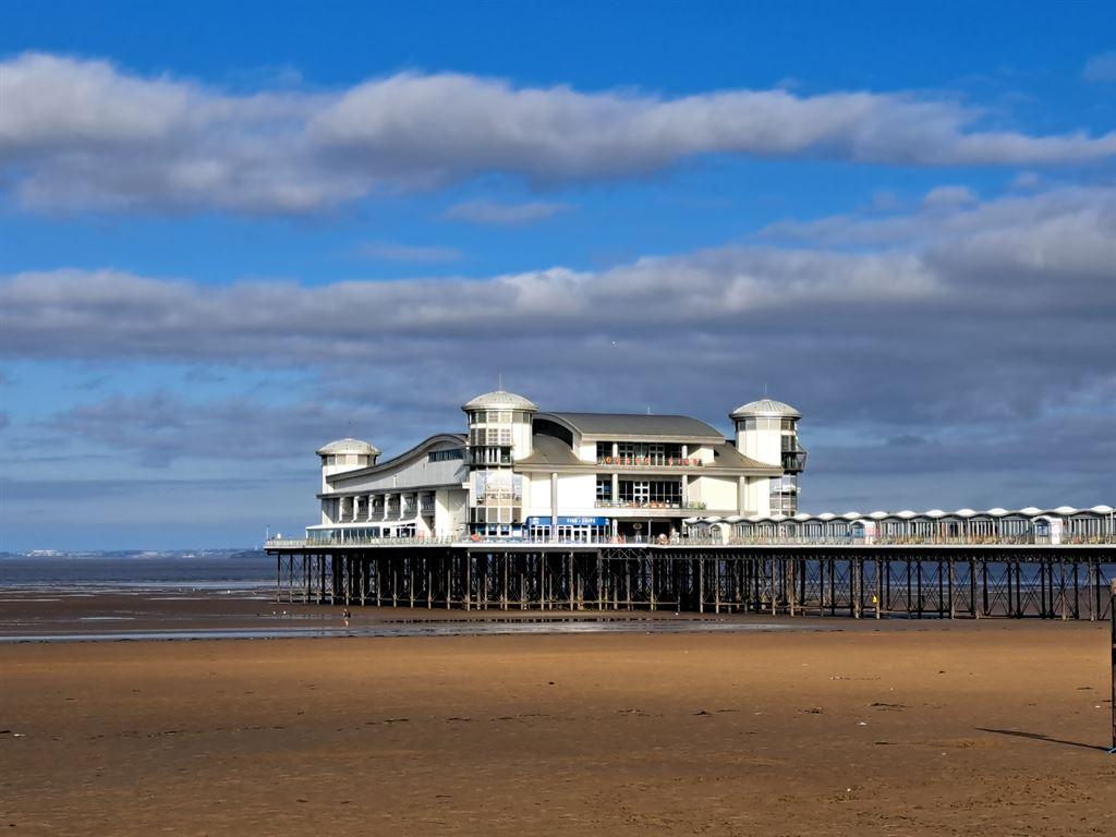 pier