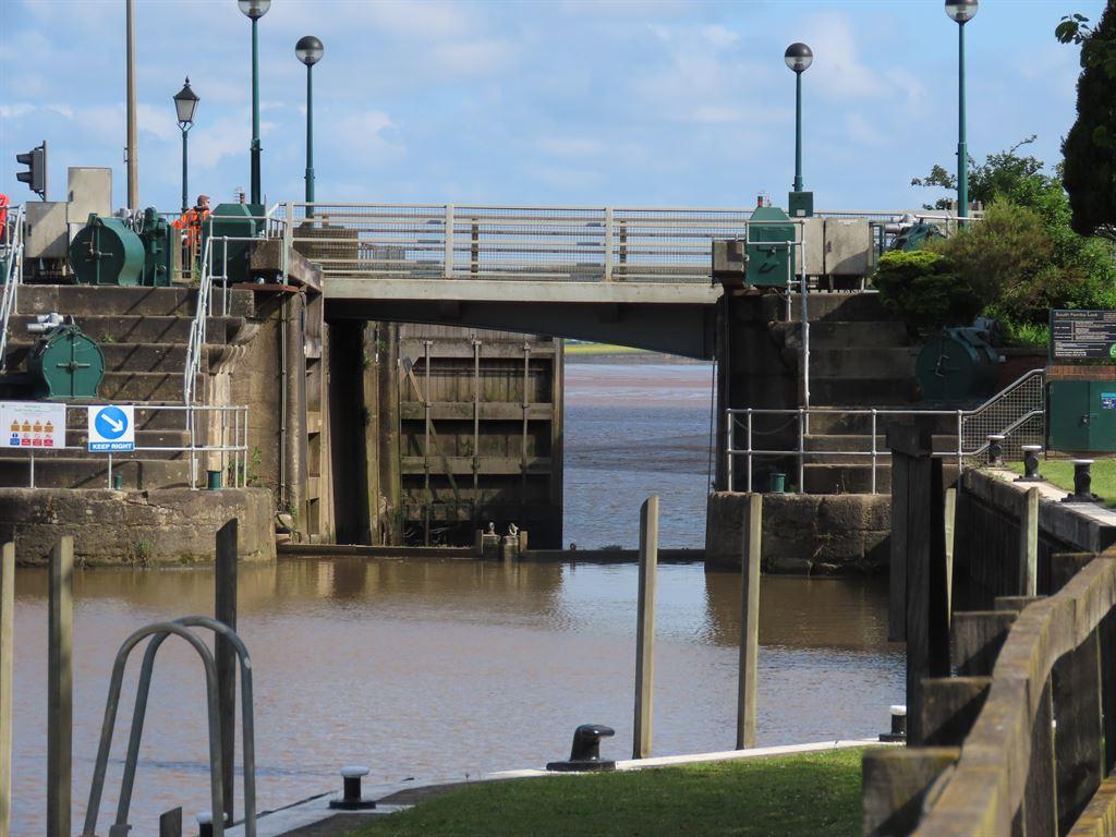 lock2