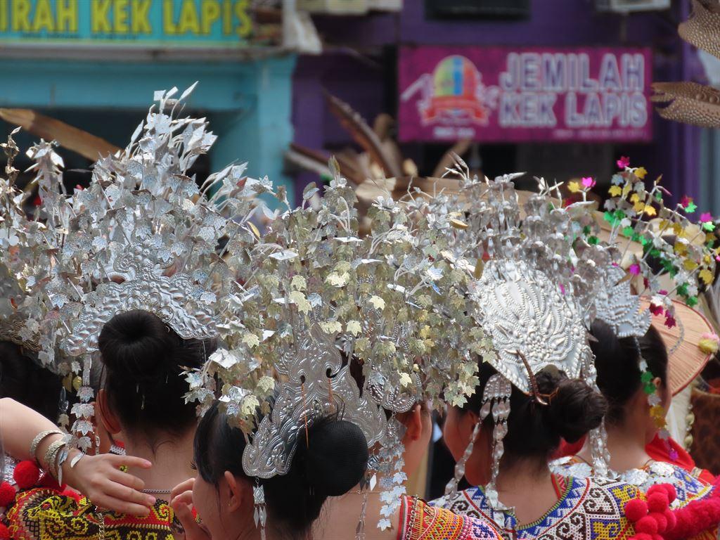 sparklybacks