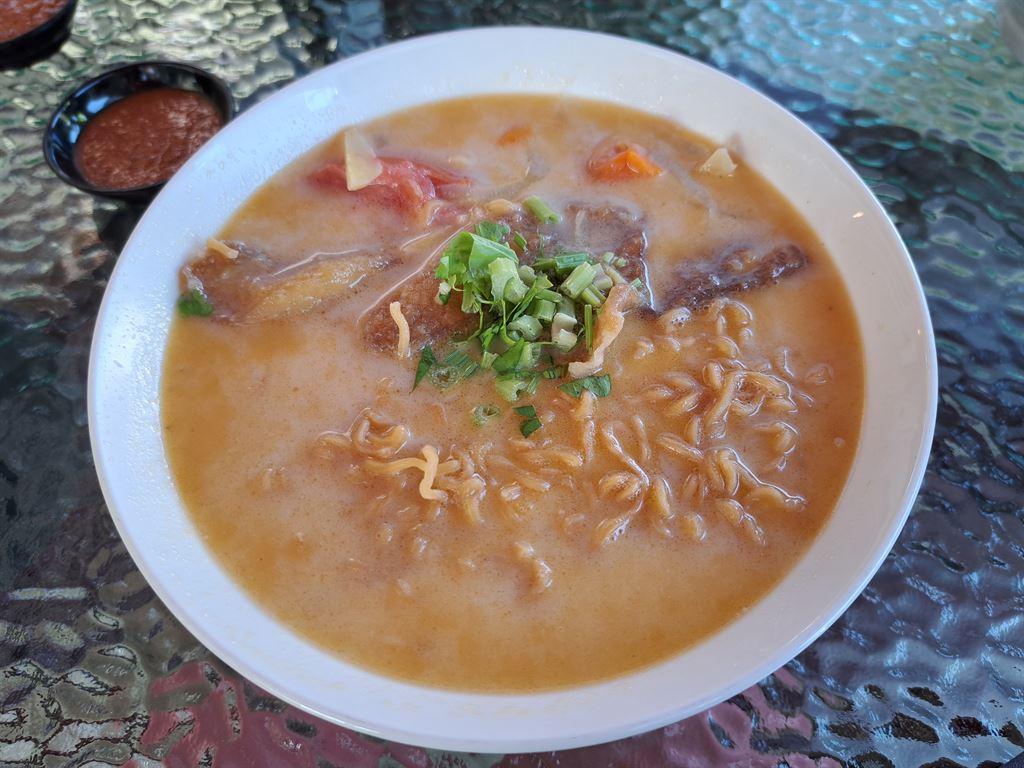 fishnoodles