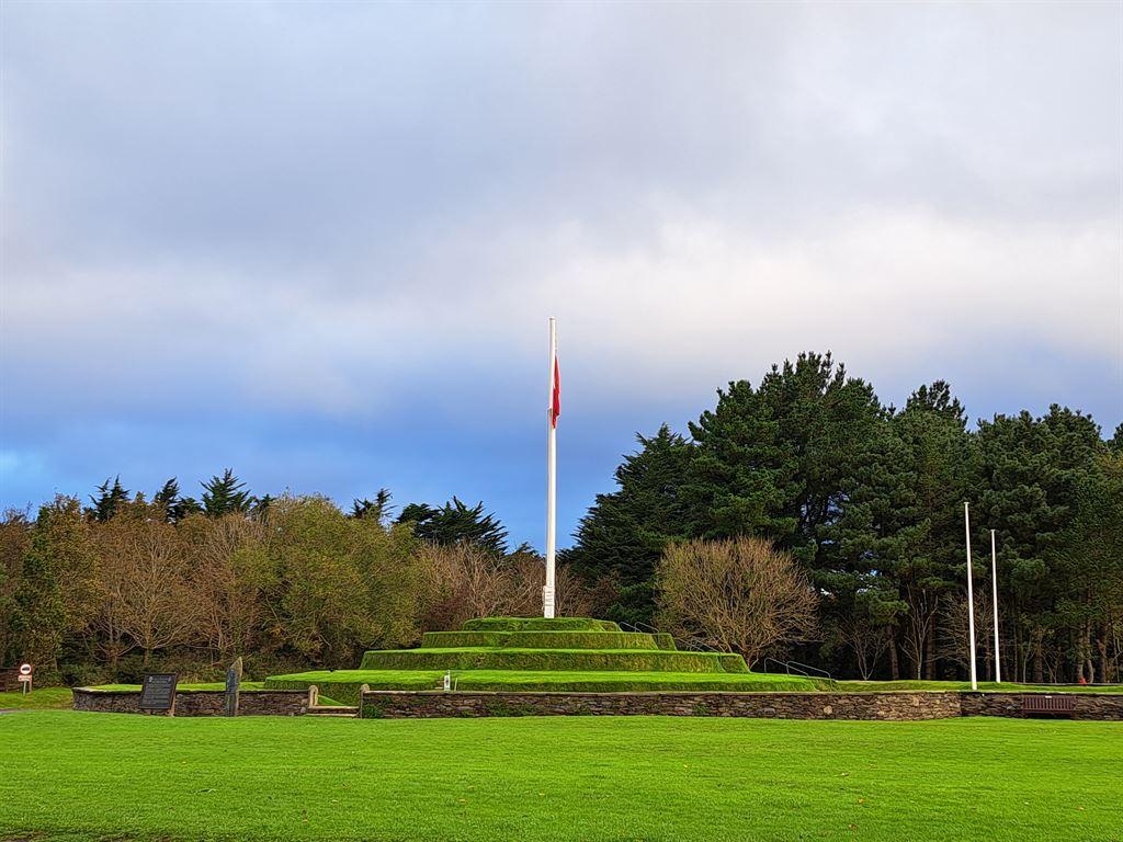 hill1
