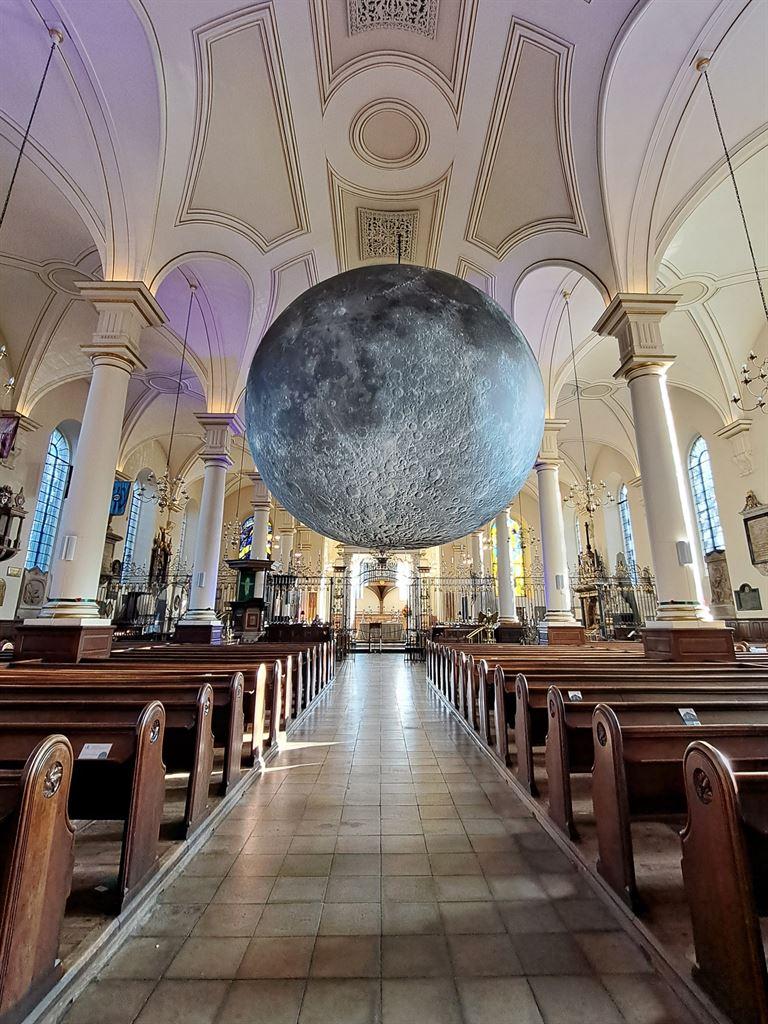 moon1