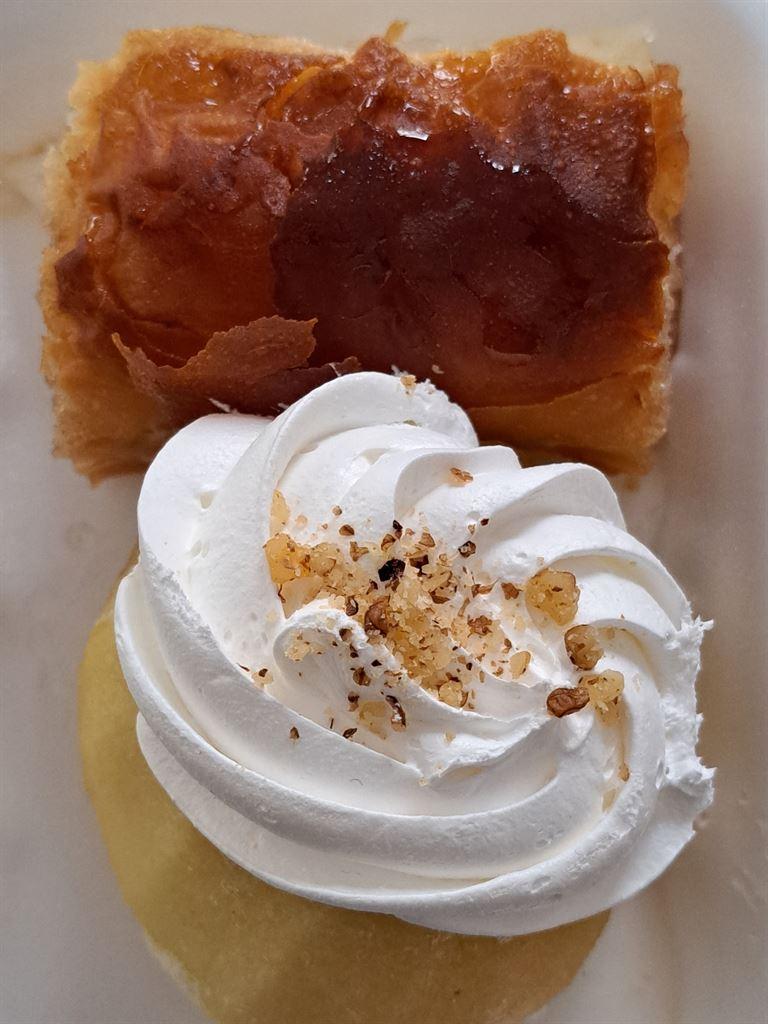 cakes