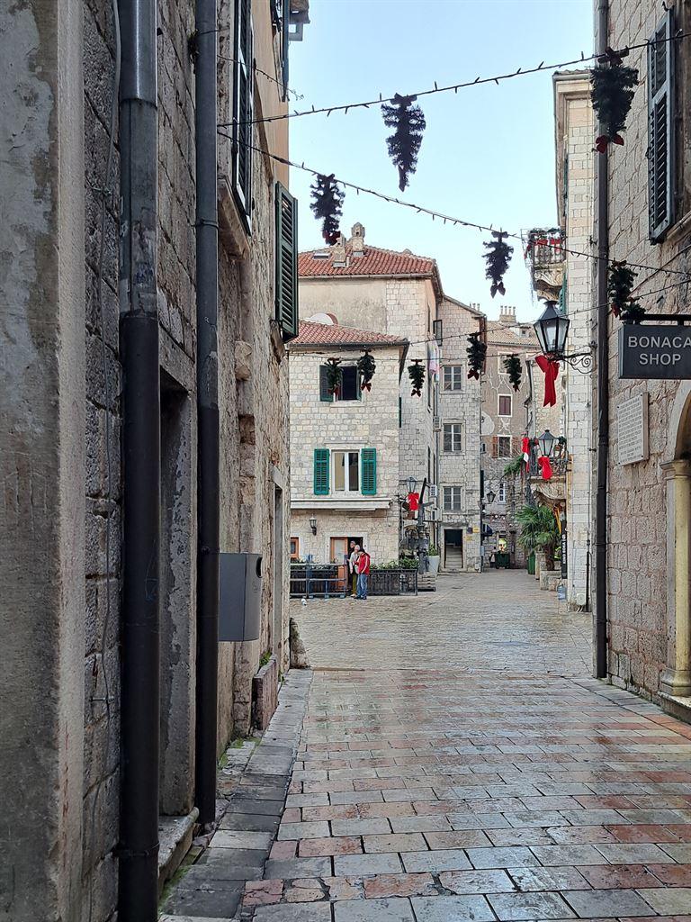 street2