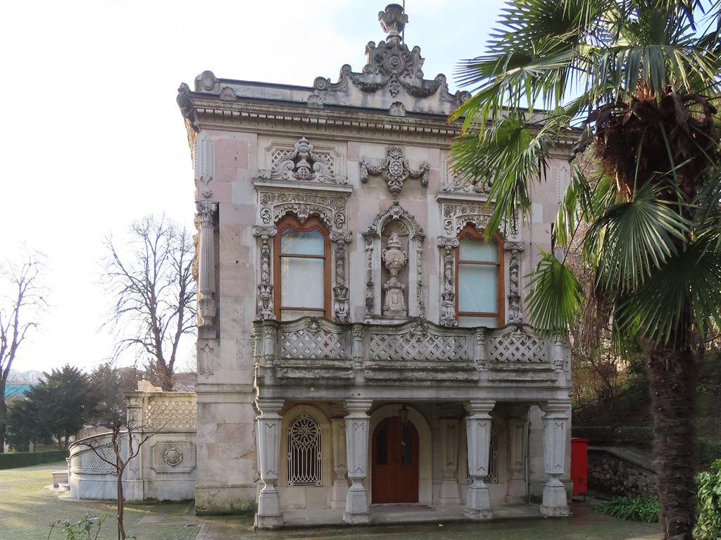 palace