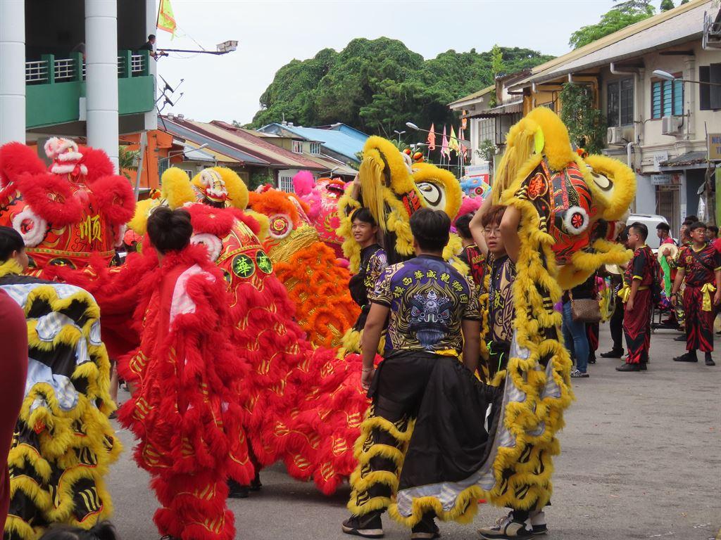 parade3