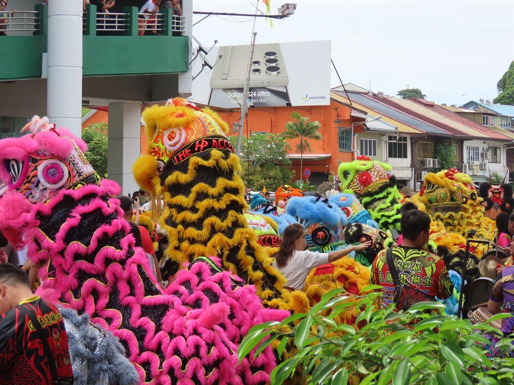 parade4