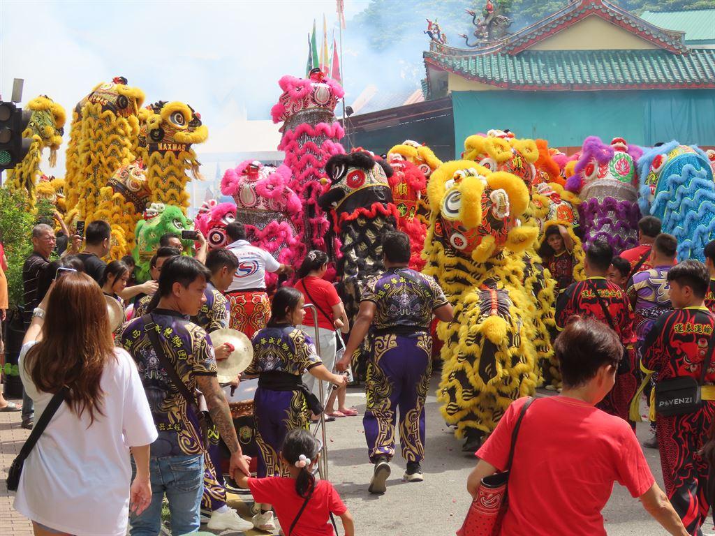 parade5