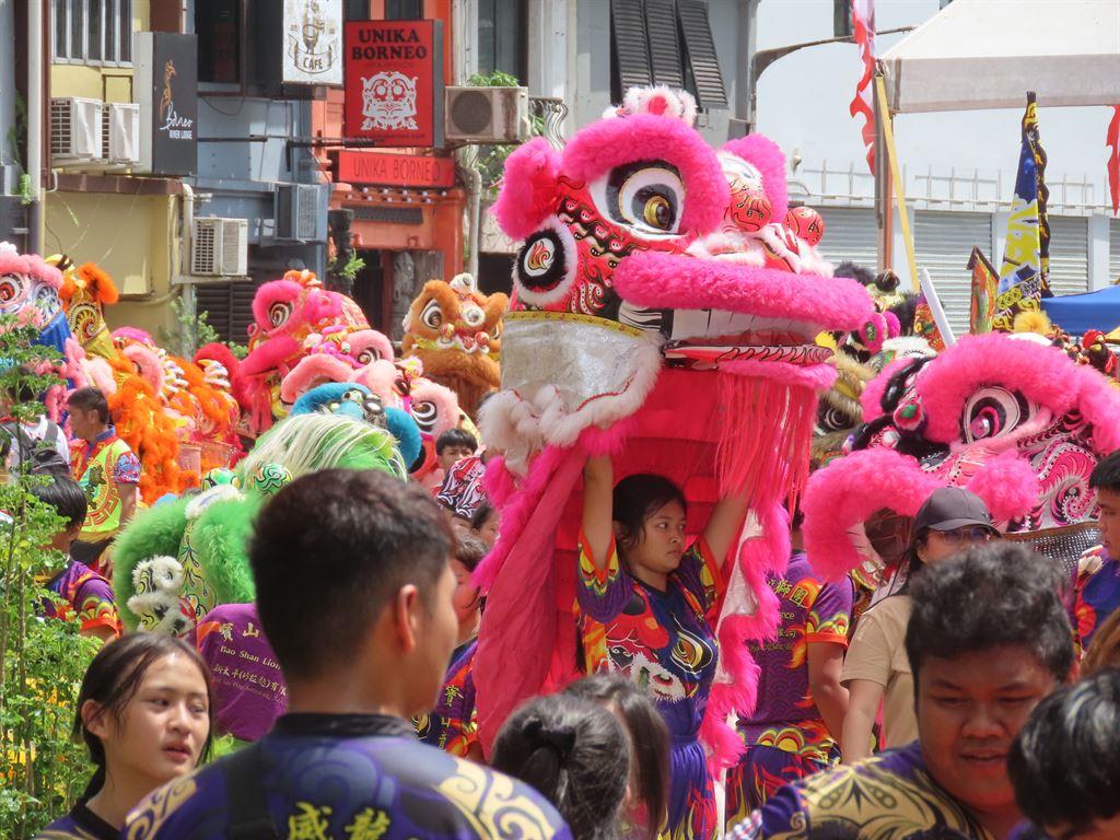 parade9