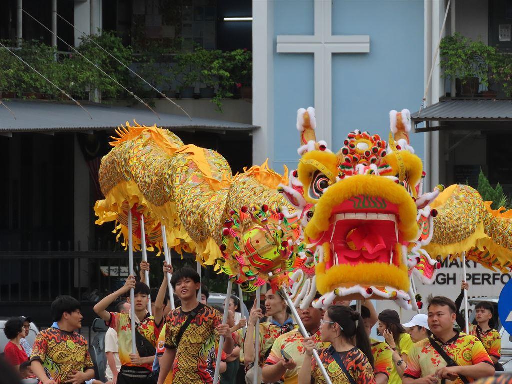 lion&dragon