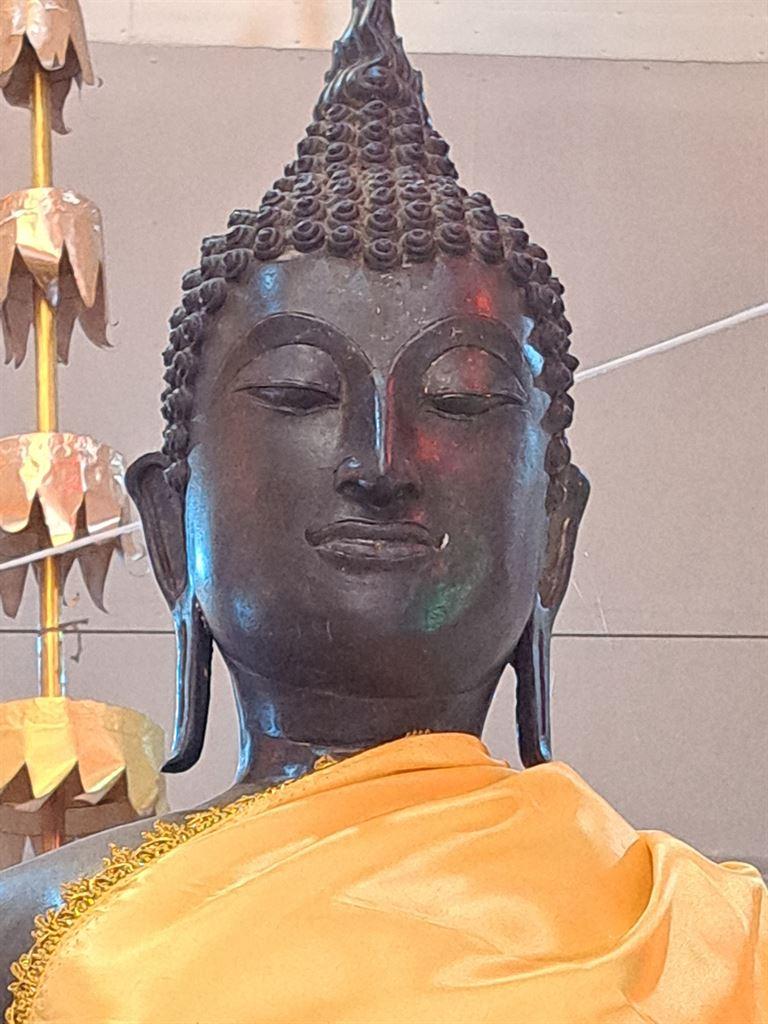 yellowbuddha