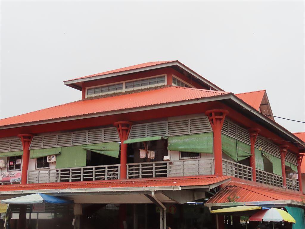 market3